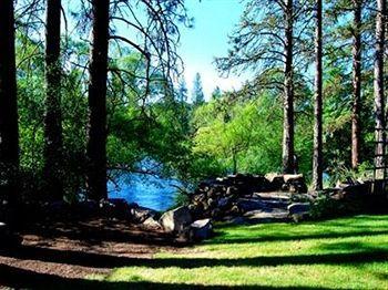 River House Bed And Breakfast Nine Mile Falls Esterno foto
